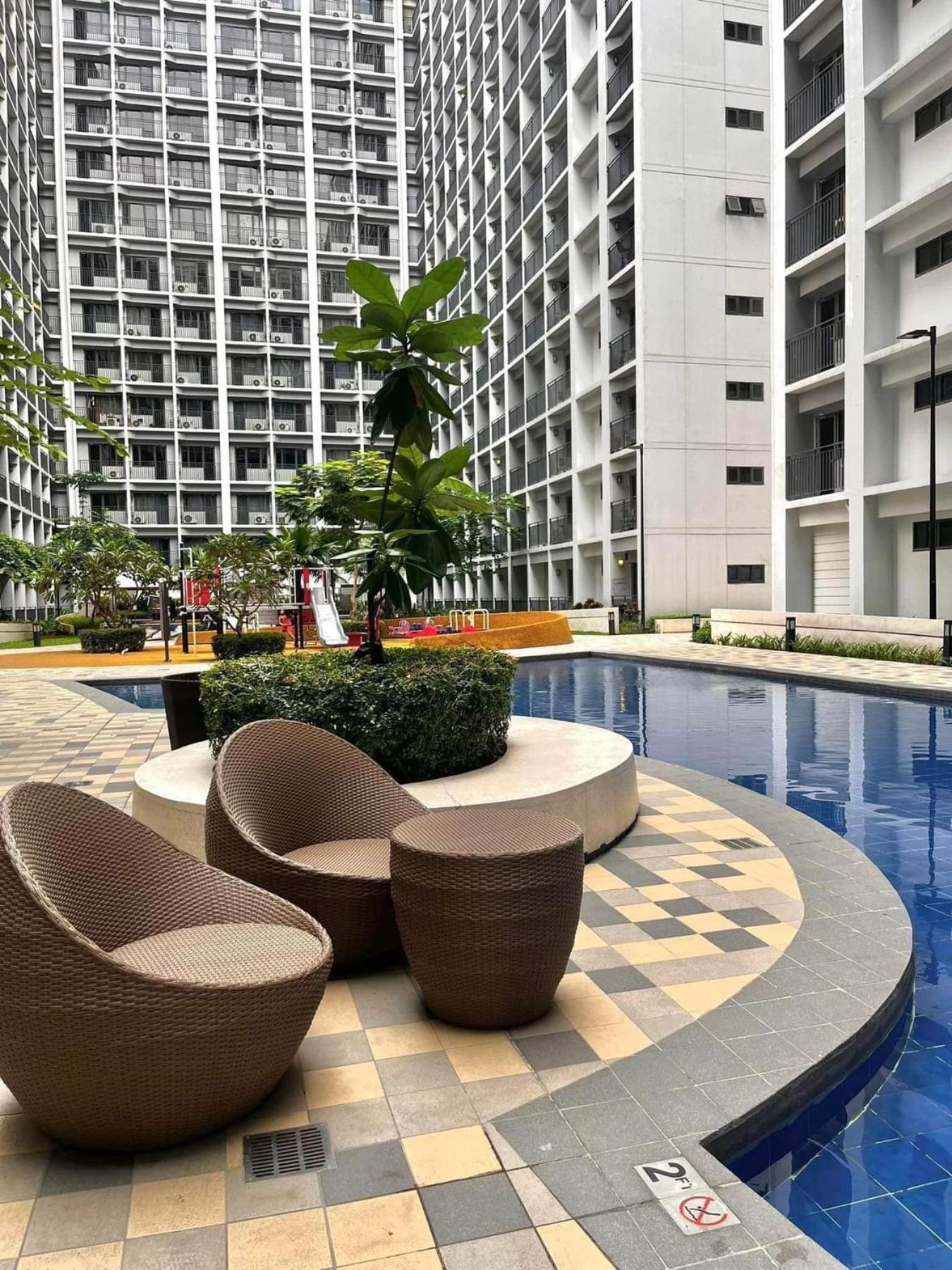 Shore 2 Residences High Speed Internet Walking Distance To Moa And Ikea Manila Zewnętrze zdjęcie